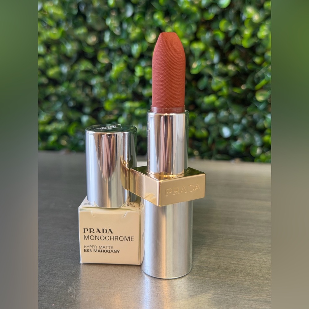 Prada Monochrome Refillable Lipstick — B03-Mahogany Hypermatte - Picture 3 of 7